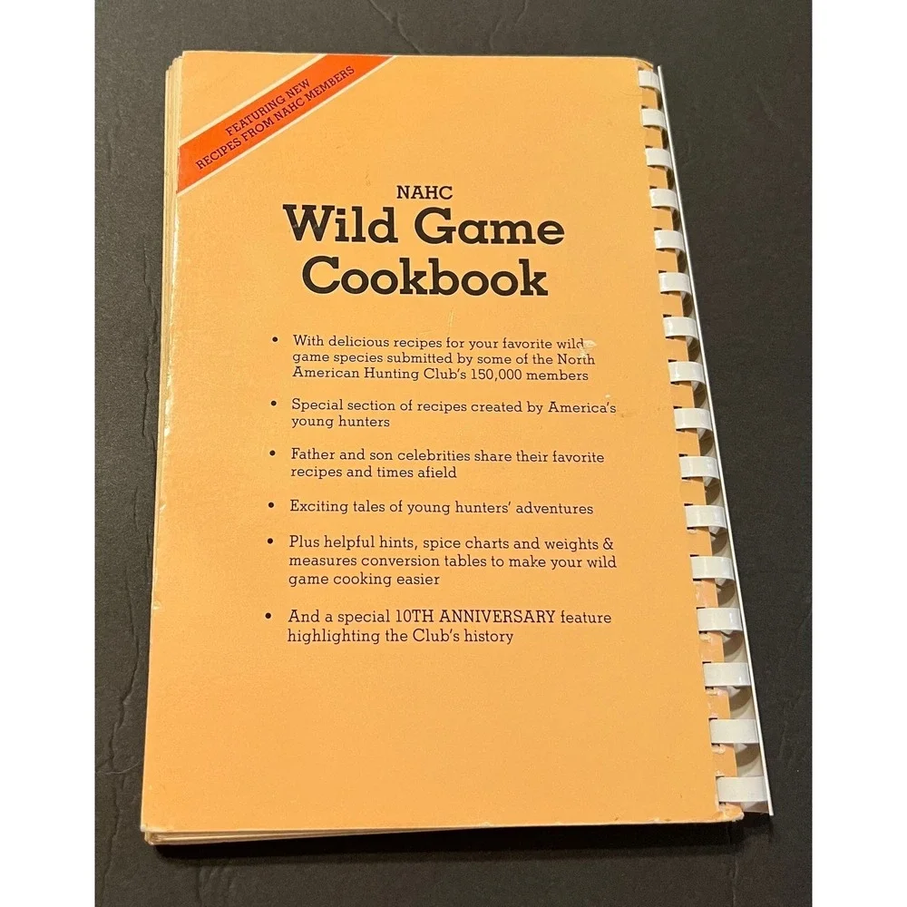 North American Hunting Club's Wild Game Cookbook 1978-88‎